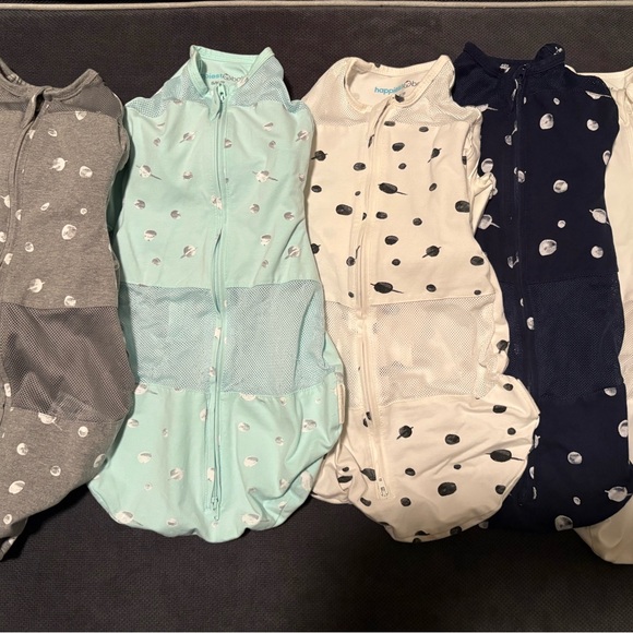 Bundle of 5 SNOO Sleep Sacks - Size Small - Picture 1 of 6